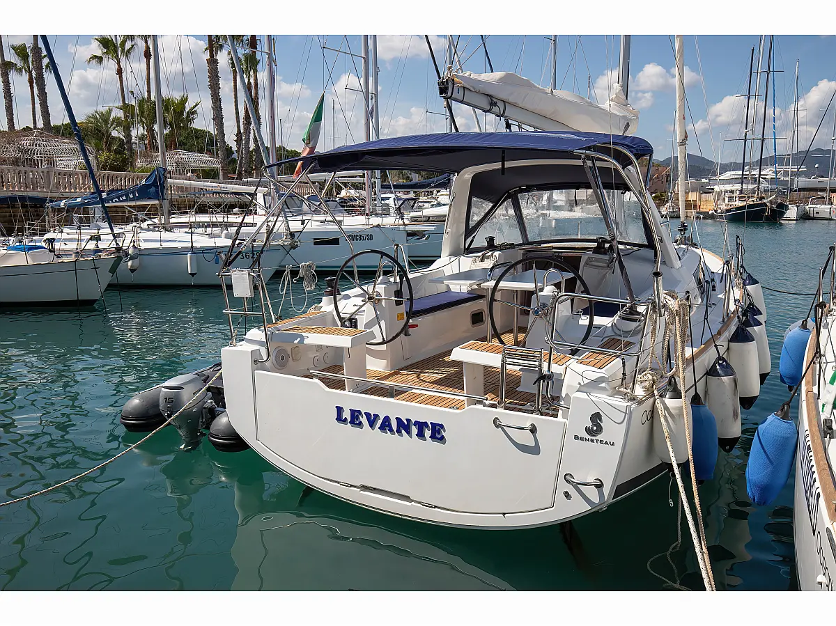 Oceanis 35.1