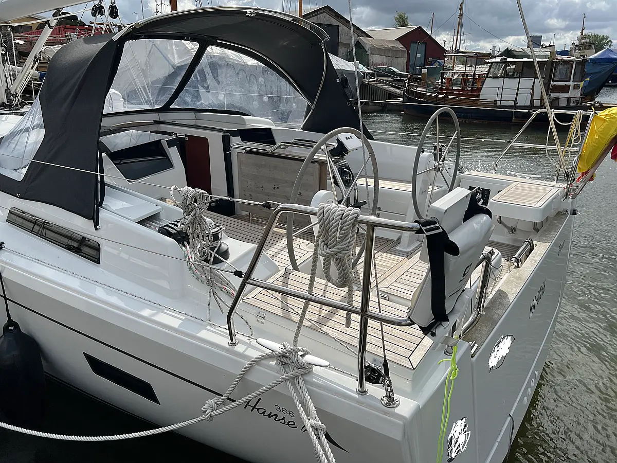 Hanse 388